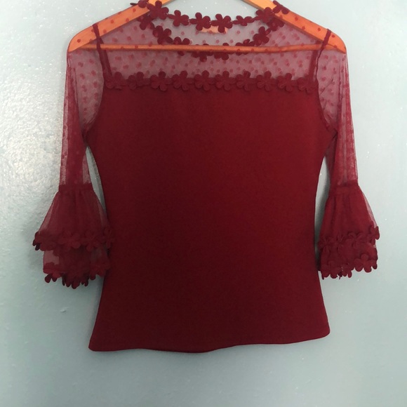 Lovely Blouse ❣️ - Picture 4 of 4